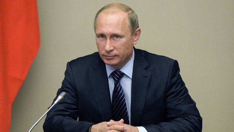  بوتين يؤكد ضرورة استعادة الديناميكية الإيجابية للاقتصاد الروسي 