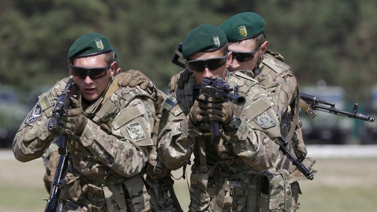 موسكو: كييف مصرة على تصعيد حدة التوتر على الحدود مع روسيا