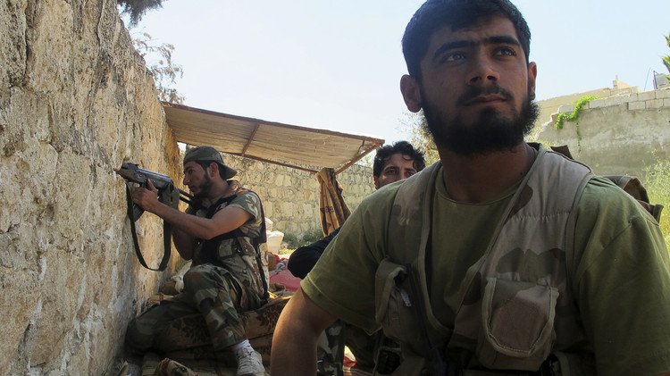 صحيفة: برنامج البنتاغون الفاشل لتدريب المعارضة السورية كلف الخزينة مليوني دولار لكل مقاتل