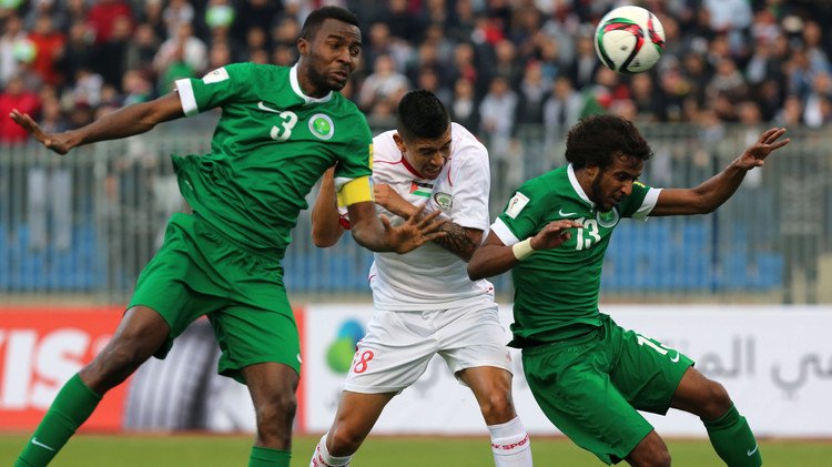 التصفيات المزدوجة .. منتخب فلسطين يتعادل مع الأخضر السعودي