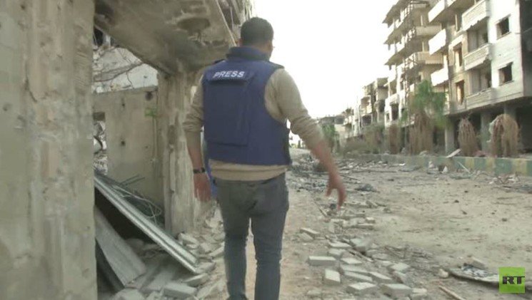 عدسة RT في داريا