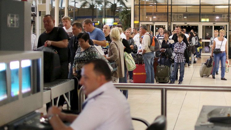  الحكومة الروسية تعتزم تخصيص 15 مليون دولار لإعادة رعاياها من مصر 