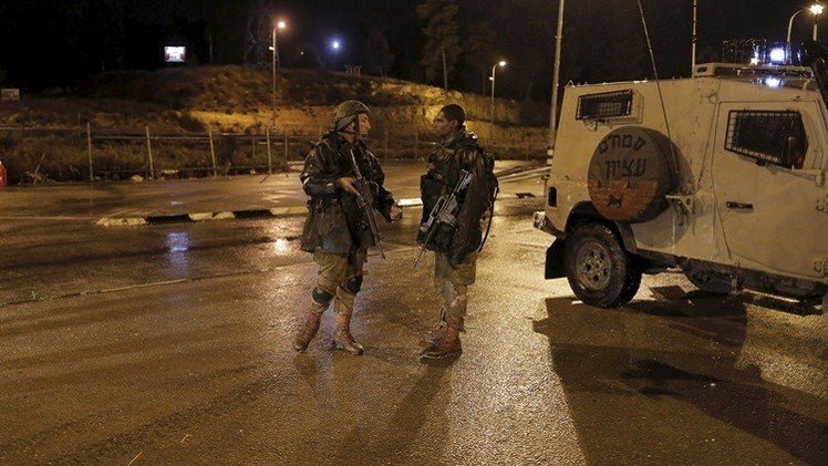  مقتل فلسطيني في اقتحام الجيش الإسرائيلي مستشفى في الخليل