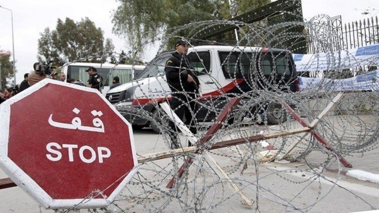 تونس تحبط أكبر عملية إرهابية لاستهداف فنادقها وتعتقل 17 متطرفا