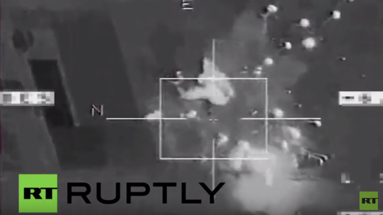 مقاتلات فرنسية تقصف مواقع "داعش" في الرقة مجددا (فيديو)