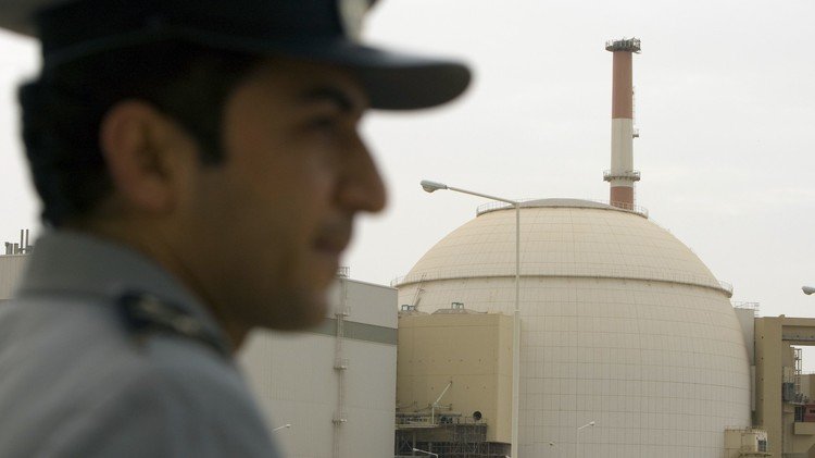 إيران تبدأ بتفكيك أجزاء من منشآتها النووية في موقعي نطنز وفوردو 