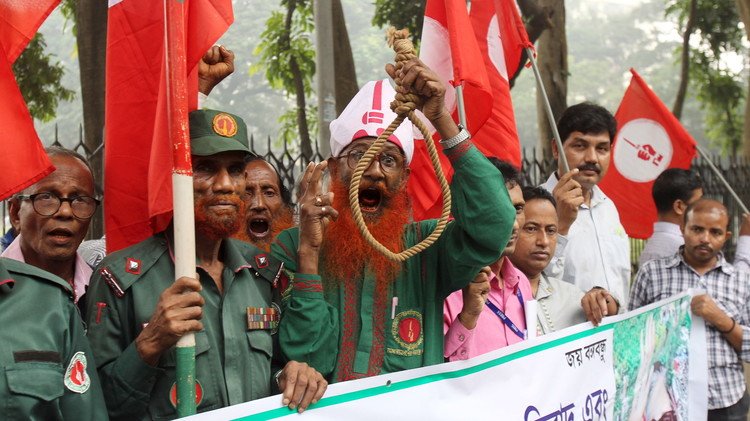 بنغلاديش تعدم شنقا اثنين من زعماء المعارضة