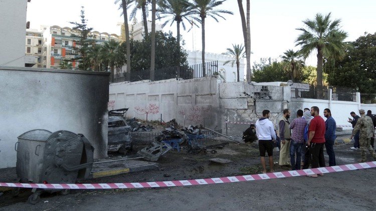 مقتل 5 أشخاص في انفجار شرقي العاصمة الليبية 