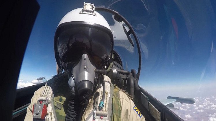 وسائل إعلام: المسلحون قتلوا طيار الطائرة الروسية وهو في الجو 