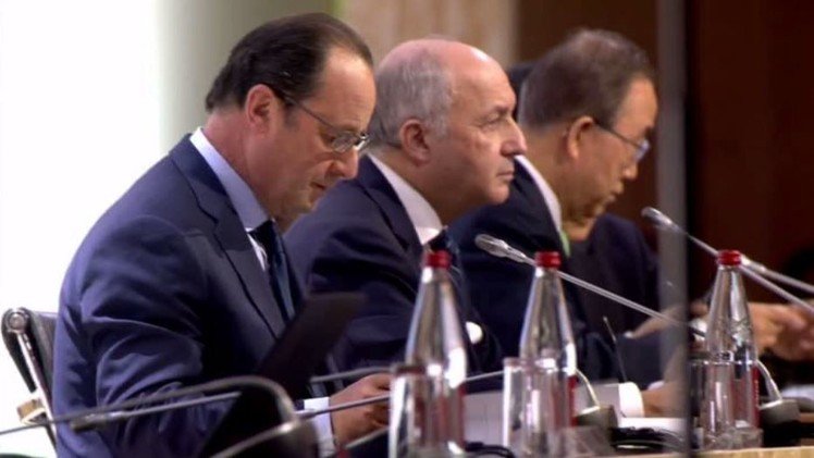 هولاند: على الدول المتقدمة أن تتحمل العبء الرئيسي في التصدي للتغير المناخي