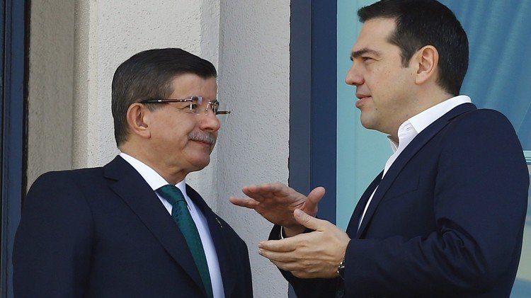 اليونان: الأتراك ينفقون المليارات على الأسلحة وغير قادرين على حماية اللاجئين