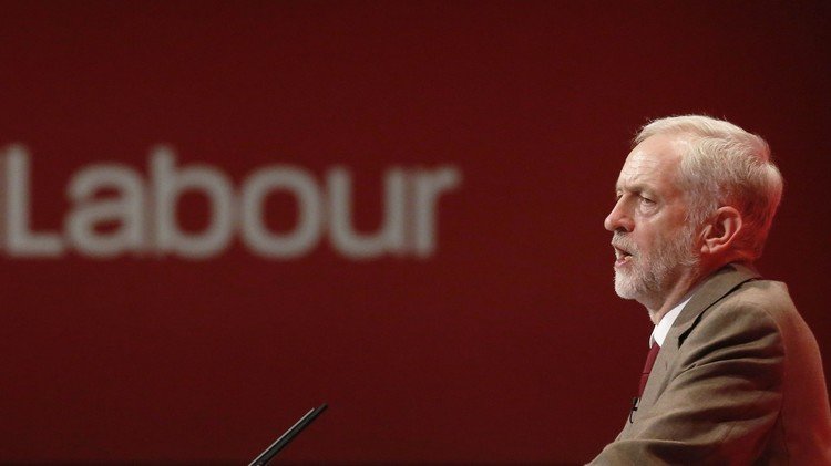 حزب العمال البريطاني يمنح أعضاءه حرية التصويت في البرلمان لدعم الغارات في سوريا