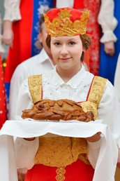 أهالي روسيا يحتفلون بعيد وحدة الشعب