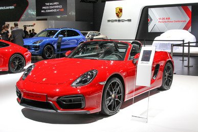 سيارة بورش Boxter GTS