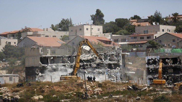 الجيش الإسرائيلي يهدم منزل أسير فلسطيني في نابلس