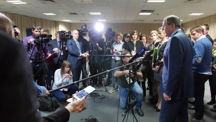 لافروف: علاقتنا مع صربيا علاقات تحالف