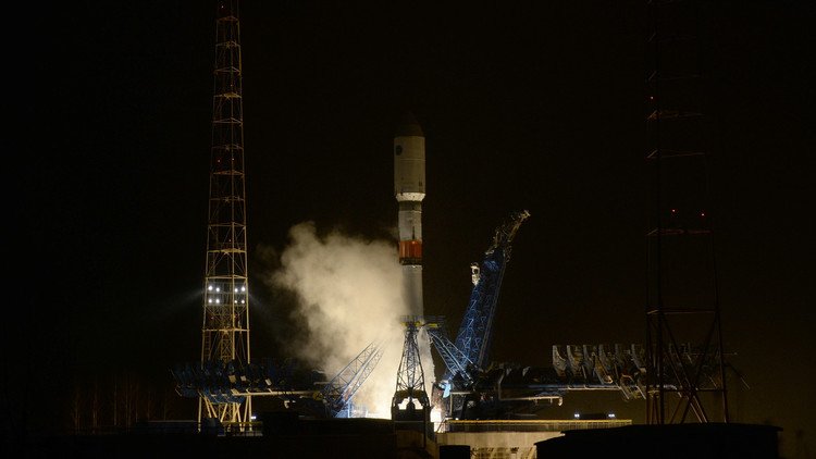 البنتاغون يحدد موعد سقوط القمر الصناعي العسكري الروسي