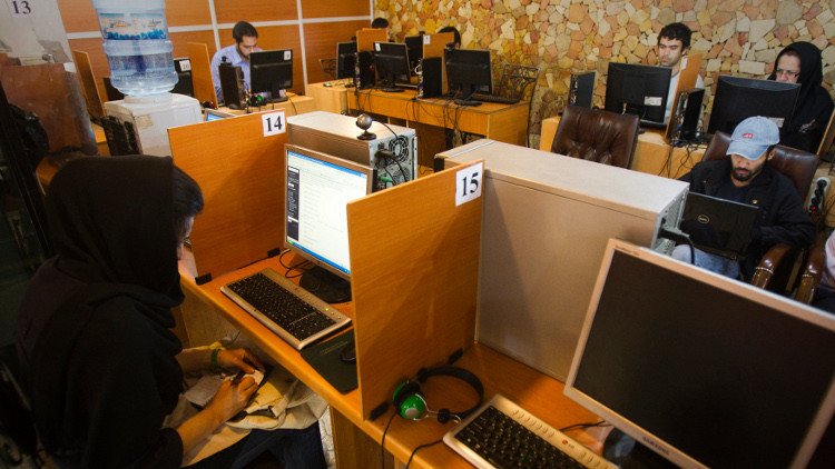 إيران.. القبض على 53 شخصا يديرون مواقع تدعم "داعش"