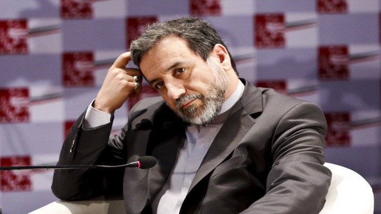 إيران تجري مباحثات مع مجموعة "5+1" حول رفع العقوبات