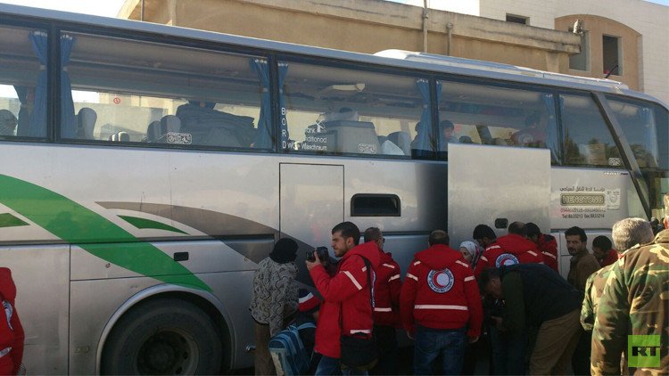 بدء تنفيذ اتفاق حي الوعر في حمص