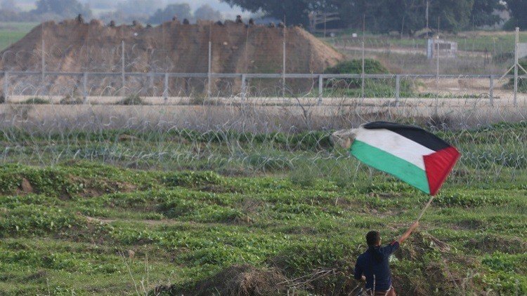 مسؤول في حركة "فتح" يطالب ألمانيا بالاعتراف بدولة فلسطين