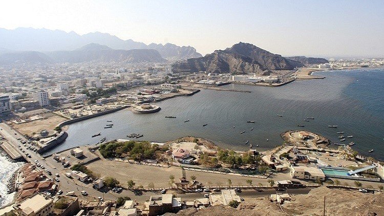اليمن..التحالف العربي يسيطر على جزر "حنيش الكبرى"