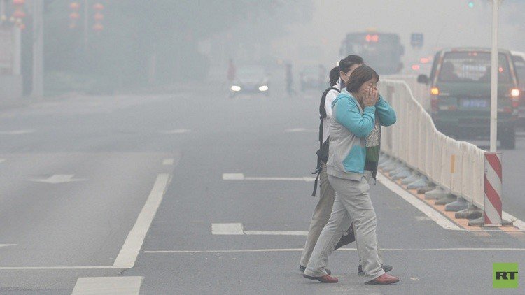 بكين ترفع حالة الإنذار بعد زوال الضباب الملوث 