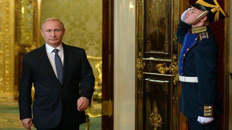 تلغراف: هل بوتين شخصية خالدة؟