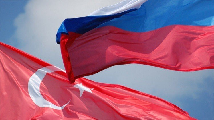 أنقرة: لا نعتزم تعويض موسكو عن إسقاط طائرتها الحربية