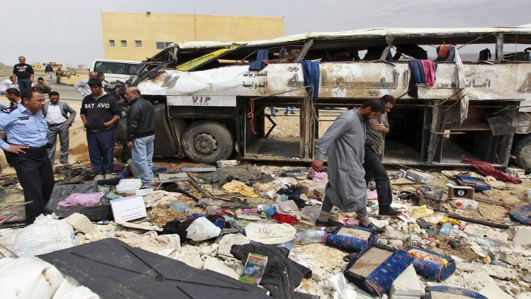 السعودية.. إصابة 5 أشخاص إثر اصطدام شاحنة بمسجد في قاعدة عسكرية