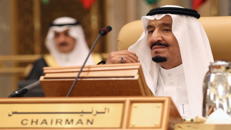 ملك السعودية يعلن الاثنين ميزانية 2016 وسط توقعات بعجز قياسي