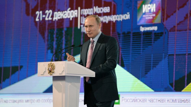 بوتين: الإنترنت قد تصبح محرك الاقتصاد الروسي