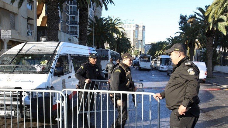 تونس.. تمديد حالة الطوارئ شهرين