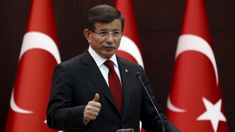 داود أوغلو يلغي اجتماعا مع رئيس حزب مؤيد للأكراد