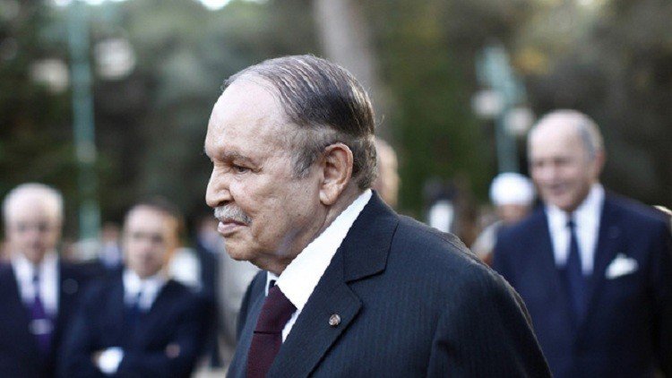 بوتفليقة يقر حزمة إصلاحات دستورية جديدة