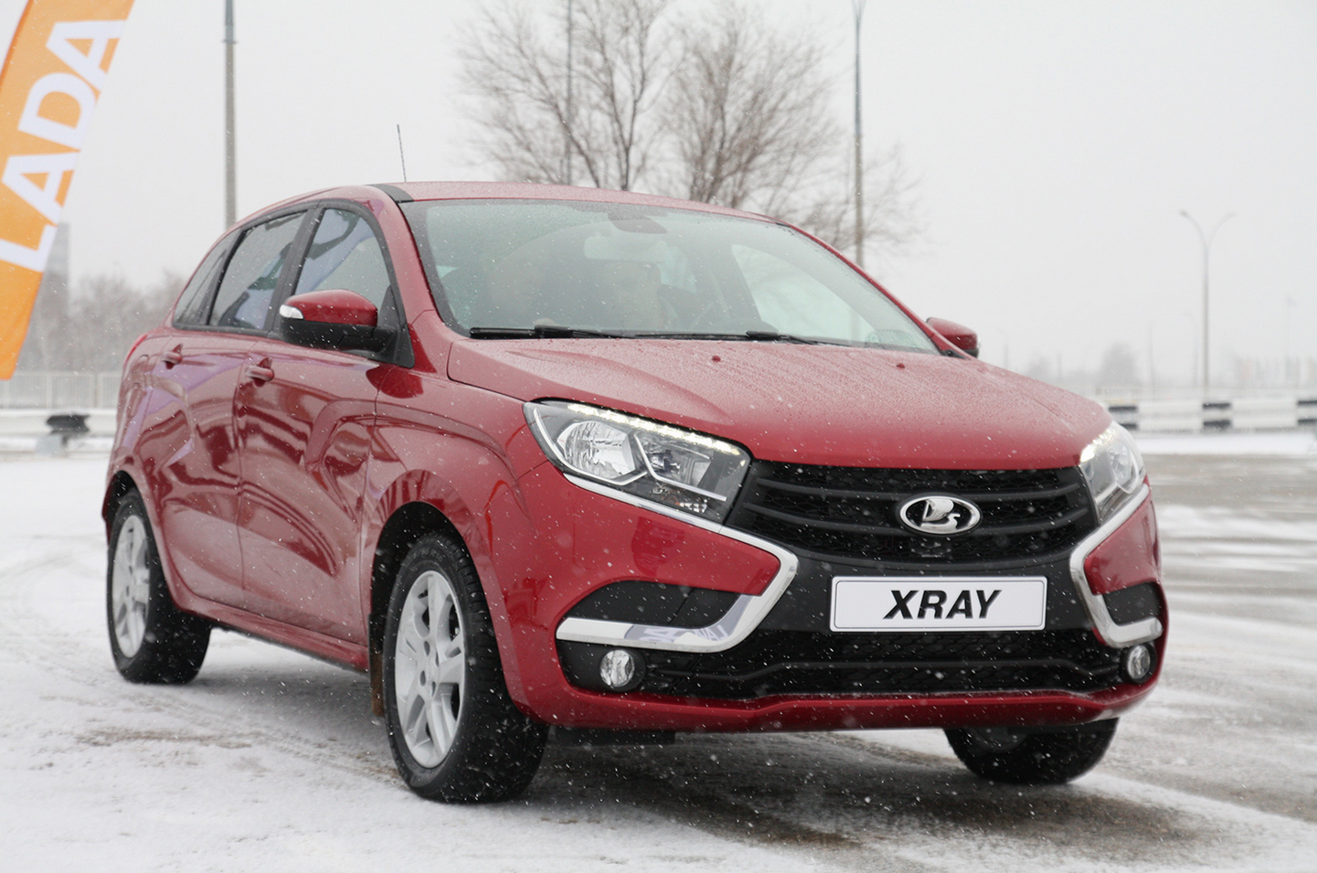 موديل "لادا إكس راي"