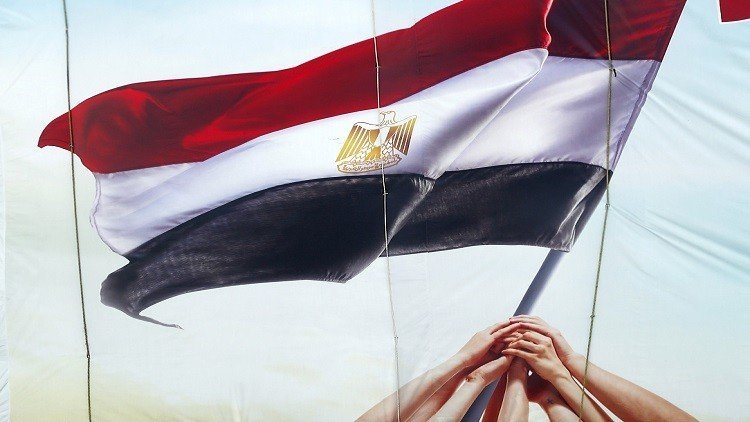 حرب الفتاوى تشتعل بين الدولة والإخوان قبيل ذكرى ثورة يناير