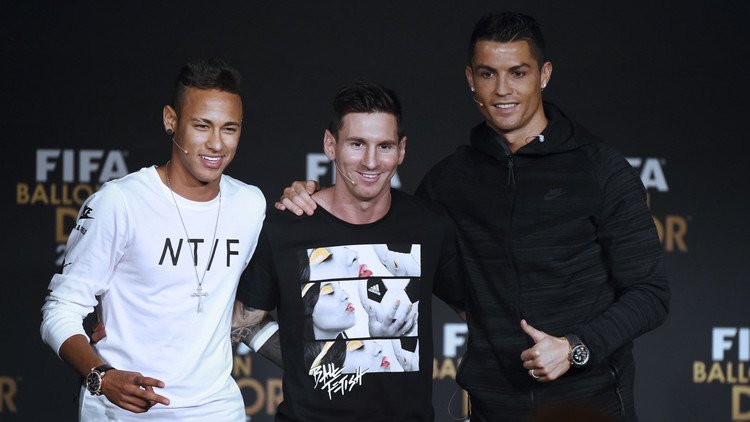 نيمار: رونالدو وميسي دخلا التاريخ