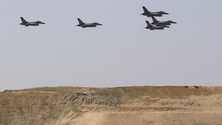 مصر تمدد المهمة العسكرية لقواتها بالخليج والبحر الأحمر