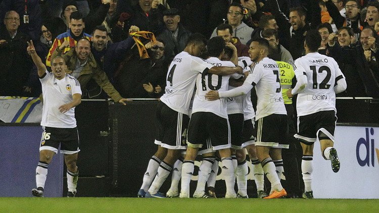 خفافيش فالنسيا تنقض من جديد على غرناطة .. (فيديو)