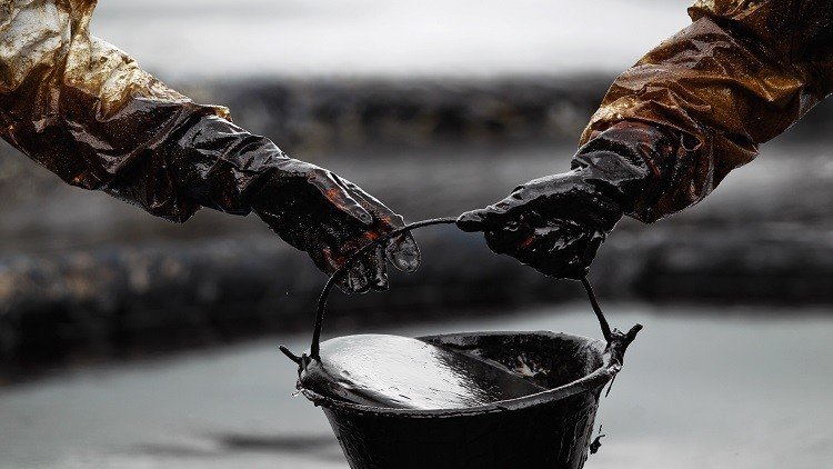 مصرفي روسي: وداعا لعصر النفط 