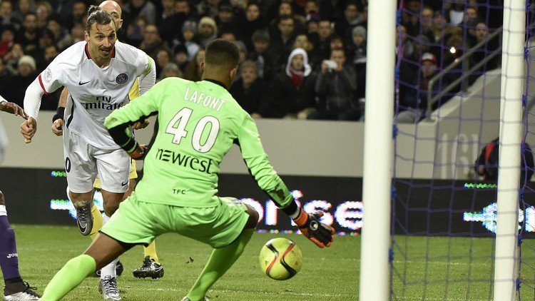 بالفيديو .. السلطان إبرا يقود الأمراء إلى الفوز على تولوز