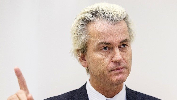 الهولندي فيلدرز يطالب بحجز اللاجئين "الذكور" لحماية الهولنديات من التحرش