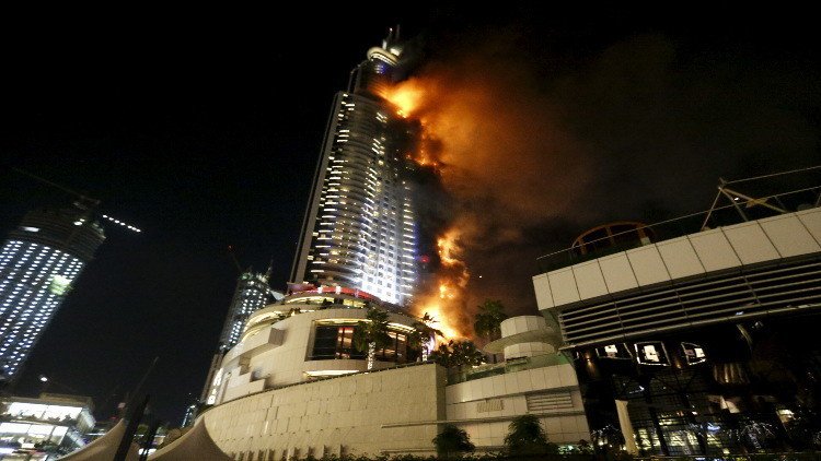 شرطة دبي تكشف أسباب اندلاع حريق ليلة رأس السنة