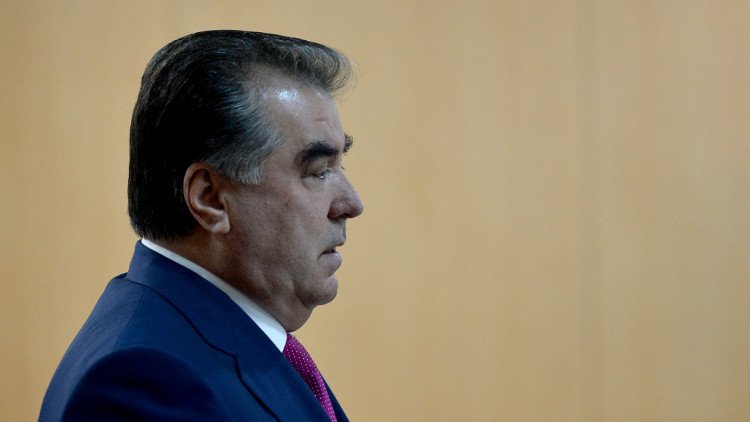 طاجيكستان.. البرلمان يسمح للرئيس بترشح مفتوح دون قيود