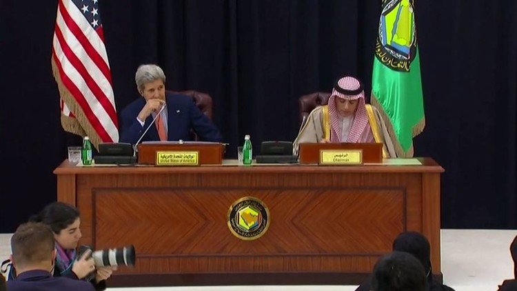 كيري: استمرار الأسد في السلطة يزيد من صعوبة التوصل إلى تسوية في سوريا (فيديو)