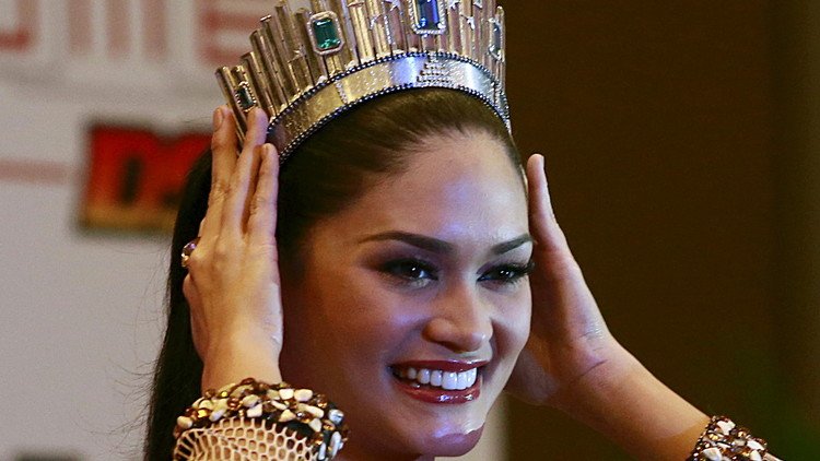 ملكة جمال الكون لعام 2015 تكشف عن حلمها المقبل 