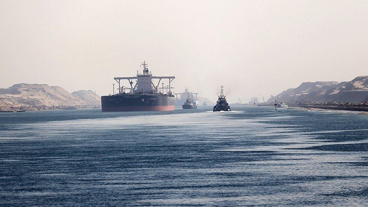 موسكو والقاهرة تتفقان على إنشاء منطقة صناعية روسية في منطقة قناة السويس 