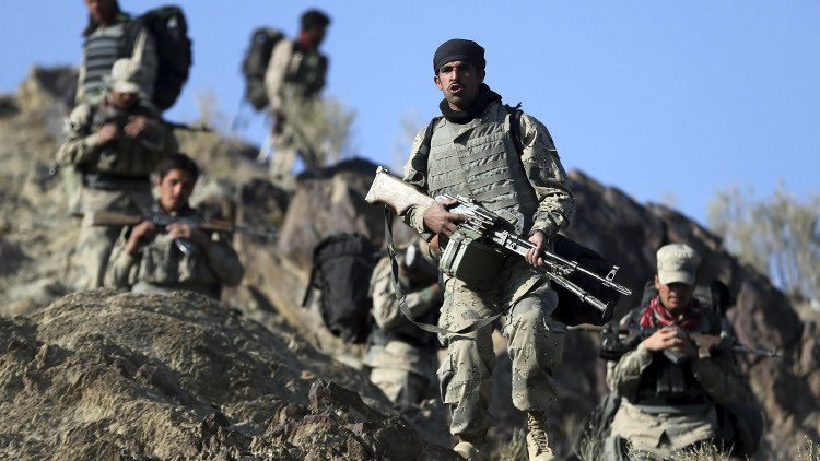 مقتل 3 من حرس الحدود في هجوم انتحاري بأفغانستان
