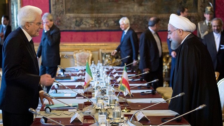 إيران وإيطاليا توقعان صفقات بقيمة 17 مليار يورو 